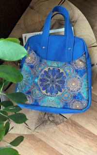 Kristályvilágos kézitáska