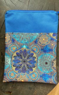 Kristályvilágos könyvtok